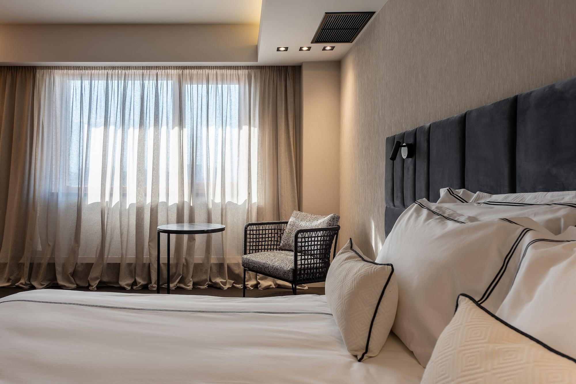 Vega Hotel 4*